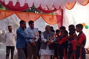 बहराइच: अभिभावक सम्मेलन में बोले विधायक सुरेश्वर सिंह- गांव के बच्चों की पढ़ाई पर काम कर रही सरकार 