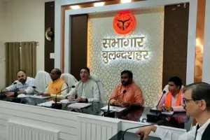 बुलंदशहर में बैठक के दौरान बोले जितिन प्रसाद- समय सीमा के अंदर गड्ढा मुक्त हों सभी सड़कें