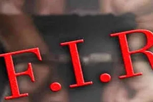 लखनऊ: ब्वॉयफ्रेंड के अभद्र व्यवहार का बदला लेने के लिए सहेली ने युवती को कमरे में बंधक बनाकर पीटा