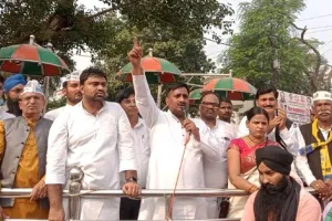 यूपी में सभी सीटों पर मजबूती से निकाय चुनाव लड़ेगी आप: सभाजीत सिंह