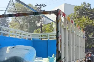 हल्द्वानी: सेल्स टैक्स की टीम ने रोडवेज के पास से जब्त किया डेढ़ लाख का माल 