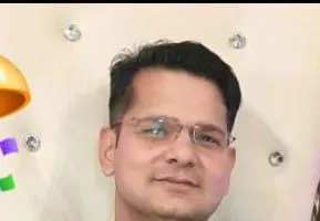 मेरठ: प्राचार्य की बाइक नहर में गिरी, मौत