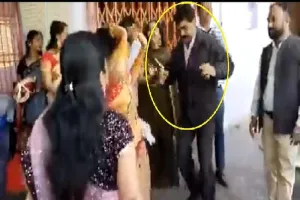  वाराणसी : शादी समारोह में डांस करते वक्त हार्ट अटैक से युवक की मौत