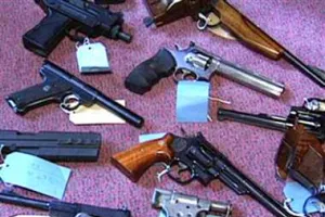 हल्द्वानी: मालखाने में पूनम के असलहे, घर पर 24 घंटे नजर