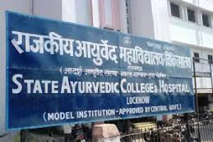 लखनऊ :  निदेशक का पक्ष सुनने के बाद मान्यता पर होगा फैसला