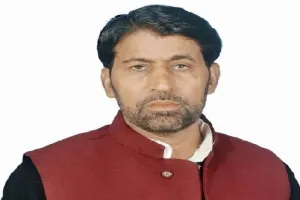  चित्रकूट :  अपर एसपी के रुख से बिगड़ी थी बात : भइयालाल यादव