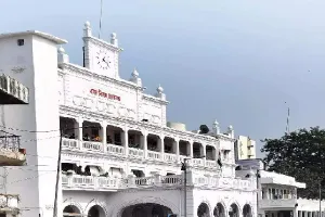 बदल दिए दो प्रभारी : नगर निगम चुनाव की पिच पर जबरदस्त बैटिंग की तैयारी में भाजपा