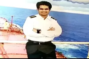 कानपुर : पश्चिमी अफ्रीका के गिनी में तेल चोरी के आरोप में मर्चेंट नेवी के फंसे 26 क्रू मेंबर, कानपुर का युवक भी शामिल