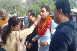 हरदोई : केबीसी की हॉट सीट तक पहुंच कर बनें लखपति