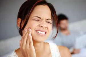 Health Tips: दांतों के दर्द से तुरंत मिलेगी राहत, आजमाएं ये घरेलू नुस्खा...