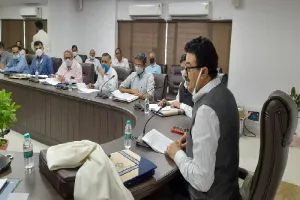 लखनऊ : अंतरराष्ट्रीय मानकों के अनुसार किया जाये तरणताल का निर्माण : नवनीत सहगल