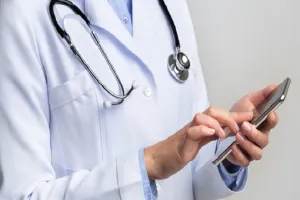 लखनऊ : स्वास्थ्य विभाग के 8 अपर निदेशक प्रोन्नति पाकर बने निदेशक