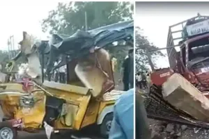 ऑटो रिक्शा-ट्रक की टक्कर में सात महिलाओं की मौत, 11 घायल