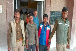 बहराइच: सगे भाइयों ने की थी ऑटो चालक की हत्या, पुलिस ने किया गिरफ्तार