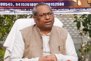 मंत्री संजय निषाद ने अखिलेश यादव पर खोला मोर्चा, बोले- जातियों को बना दिया फुटबॉल 