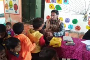 हरदोई: 89 बच्चों की परखी गई सेहत, प्राथमिक विद्यालय जोगीपुर पहुंची टीम
