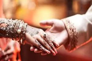 आगरा में मंत्री के बेटे की नहीं पहुंची बारात, दुल्हन करती रही इंतजार 