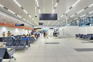 Covid Alert : हवाई यात्रियों के लिए RT-PCR संबंधी फॉर्म होगा अनिवार्य, सरकार कर रही विचार