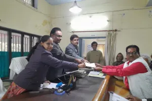 हरदोई: महा उपभोक्ता लोक अदालत में निपटे 17 मुकदमे