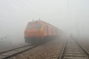 बरेली: सर्दियों में पटरियां चटकने का डर, 228 पेट्रोलिंग कर्मी निगरानी पर