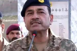 हमला होने पर भारत के साथ जंग को तैयार: पाक सेना प्रमुख 