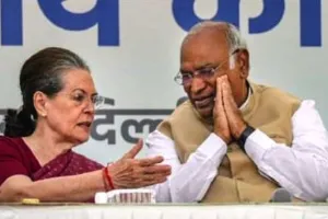 ‘भारत जोड़ो यात्रा’ के बाद कांग्रेस शुरू करेगी ‘हाथ से हाथ जोड़ो अभियान’, प्रियंका को मिलेगी बड़ी जिम्मेदारी