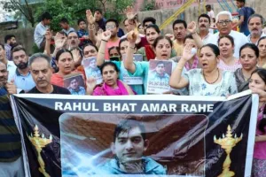 जम्मू-कश्मीरः वादे पूरा नहीं किये गये तो आंदोलन तेज करेंगे: रहबर-ए-खेल शिक्षक