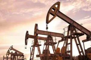 सरकार ने घरेलू कच्चे तेल व डीजल के निर्यात पर अप्रत्याशित लाभ कर घटाया, एटीएफ पर भी दी राहत 