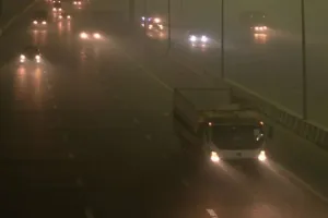 हल्द्वानी: कोहरे की वजह से ड्राइवर नहीं दबा पा रहे एक्सीलेटर...