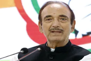 कश्मीर में स्थिति में सुधार होने तक कश्मीरी पंडित कर्मचारियों को जम्मू स्थानांतरित किया जाए: आजाद 