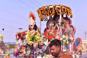74वां प्राकट्योत्सव: धूमधाम से निकली विराजमान रामलला की शोभायात्रा, यात्रा में संत-महंत हुए शामिल