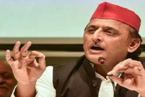 अखिलेश यादव ने BJP पर बोला हमला, कहा- निवेश के नाम पर जनता को दिया जा रहा धोखा