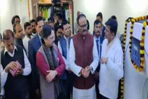 लखनऊ: लोकबंधु अस्पताल में लगाई गई उच्च स्तर की सीटी स्कैन मशीन, मरीजों को मिलेगी राहत