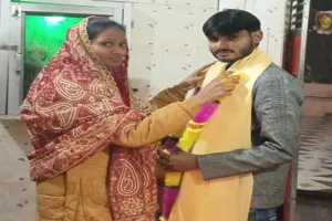 रामपुर : न बैंड बाजा न बराती, प्रेमी जोड़े ने मिलक थाने में लिए सात फेरे