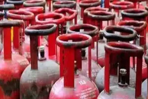 गरमपानी: रसोई गैस की आपूर्ति न होने से उपभोक्ता परेशान