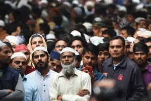 गुजरात चुनाव: खेड़ा में मुस्लिम ग्रामीणों ने मतदान का बहिष्कार करने का किया दावा, प्रशासन का इनकार