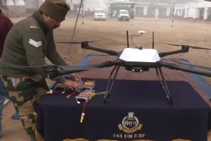 पाकिस्तानी ड्रोन को मार गिराने वाली बीएसएफ ‘हिट’ टीम को एक लाख रुपए का पुरस्कार