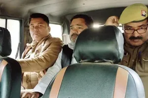 Chitrakoot: सपा के पूर्व विधायक वीर सिंह गए सलाखों के पीछे, वारंट होने के बाद भी कोर्ट में नहीं हुए थे उपस्थित