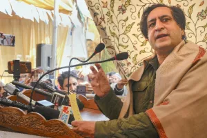 जम्मू-कश्मीर में नई भूमि नीति बिना मकसद के नहीं : सज्जाद लोन 