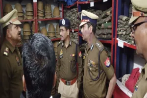 जौनपुर: आईजी वाराणसी ने नगर निकाय चुनाव की तैयारियों का लिया जायजा