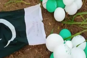 उत्तरकाशी: गुब्बारों के साथ उड़कर आए पाकिस्तानी झंडे, जांच में जुटी खुफिया एजेंसी