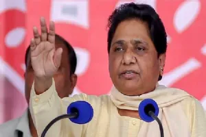 क्रिसमस पर बसपा सुप्रीमो ने दी बधाई, कहा- धर्मांतरण को लेकर देश में बवाल मचाया जाना अनुचित