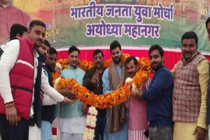 अयोध्या : मोर्चे से जुड़े युवा संवाद की प्रक्रिया तेज करें : प्रांशुदत्त