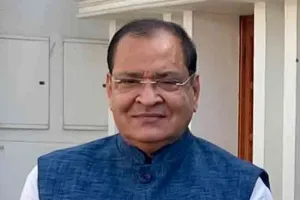 बाजपुर: किसानों की आय पर श्वेत-पत्र जारी करे सरकार