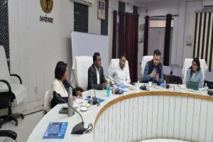 अयोध्या : सरयू नदी में चलेंगी दो सोलर बोट, एक साथ 20 सैलानी करेंगे नौका विहार