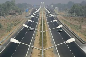 गोरखपुर : सीएम के हाथों मिलेगा शहर के पहले सिक्सलेन फ्लाईओवर का तोहफा