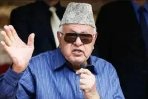 जम्मू-कश्मीर में आतंकवाद केवल पाकिस्तान के साथ वार्ता से ही खत्म किया जा सकता है : फारूक अब्दुल्ला 