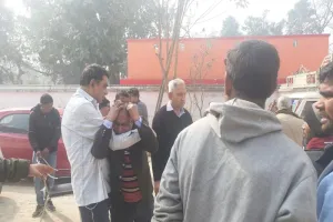 गोंडा: अज्ञात वाहन की ठोकर से बाइक सवार शिक्षक की मौत 