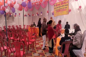 अयोध्या: स्वास्थ्य शिविर में नहीं पहुंचे मरीज, डाक्टर करते रहे इंतजार 