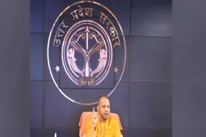 लखनऊ: CM योगी ने शुरू की मंडलीय समीक्षा बैठक, वरिष्ठ अधिकारी मौजूद 